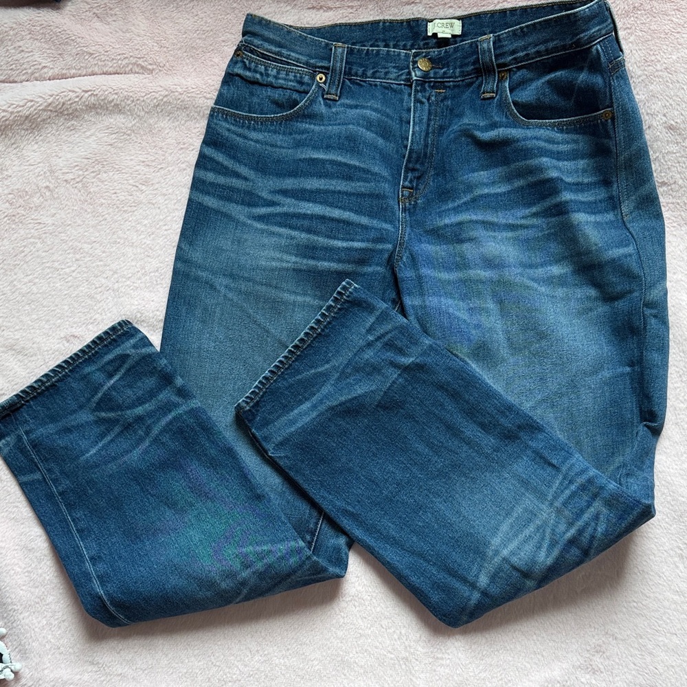 Women’s Straight-Leg Jeans** Bundle 5+ items and name your offer!!! 💖💞